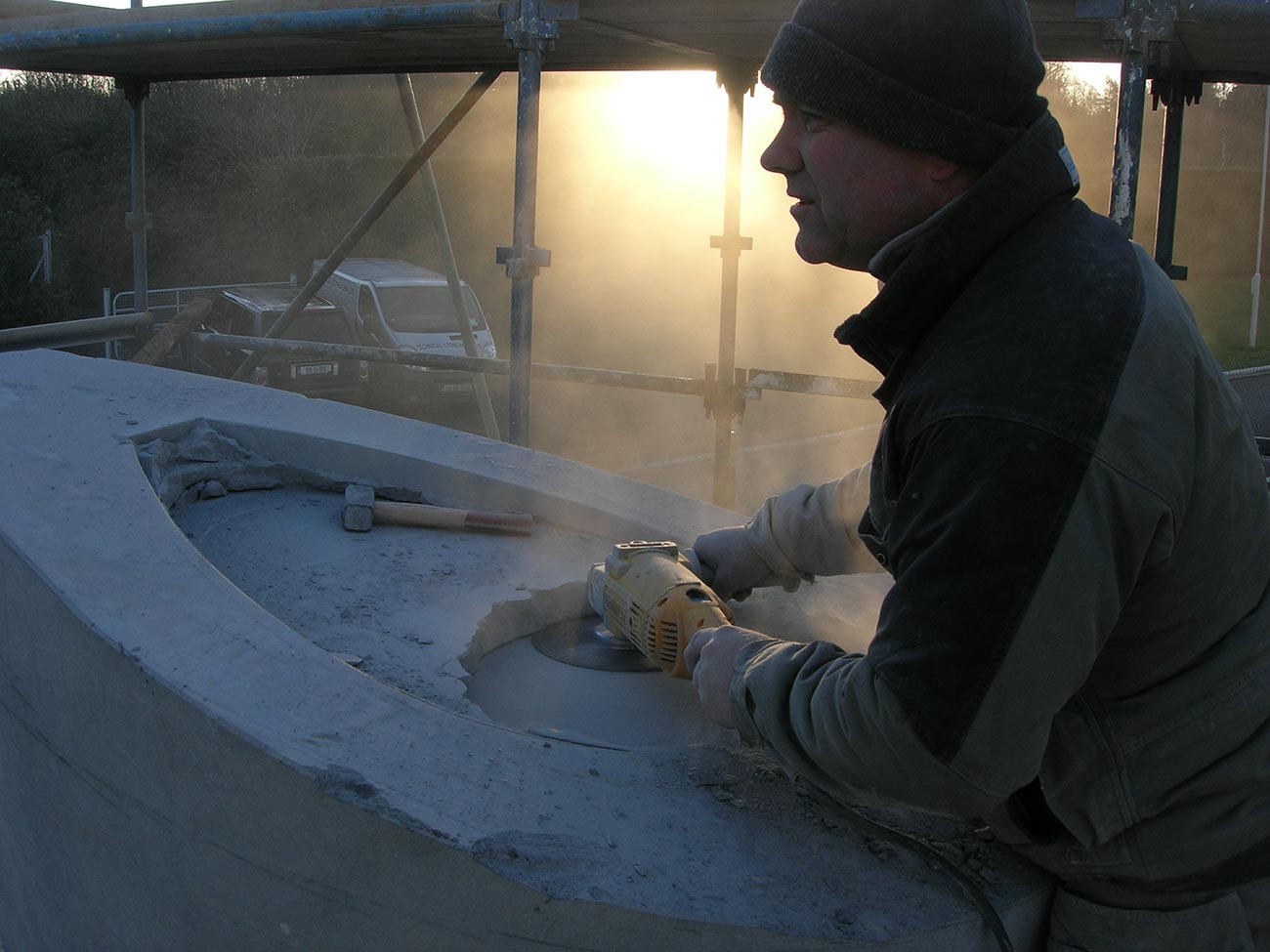 Figurehead construction: 8. Cutting sockets on site